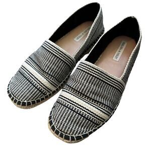 Chelsea & Violet | Size 8 Espadrilles Round Toe Cream and Black Canvas Woven